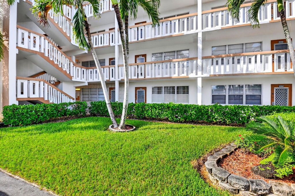 Photo of 1069 Cornwall D #D, Boca Raton, FL 33434 (MLS # R11133205)