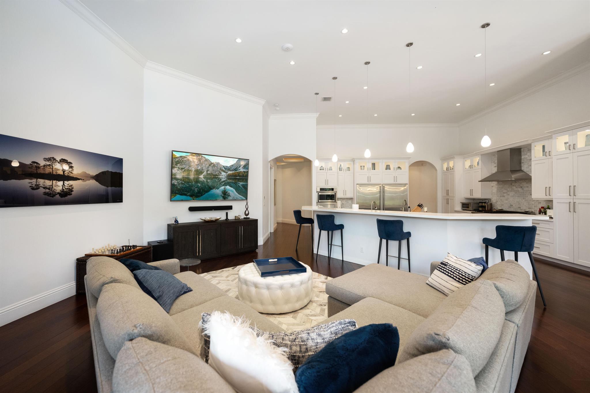 PLANTATION ACRES ESTATES - Residential