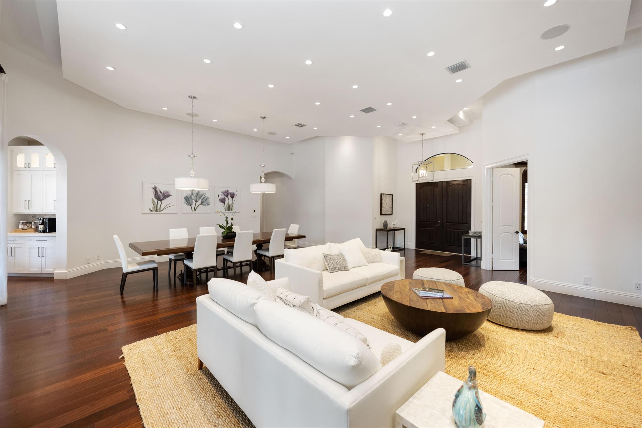 PLANTATION ACRES ESTATES - Residential