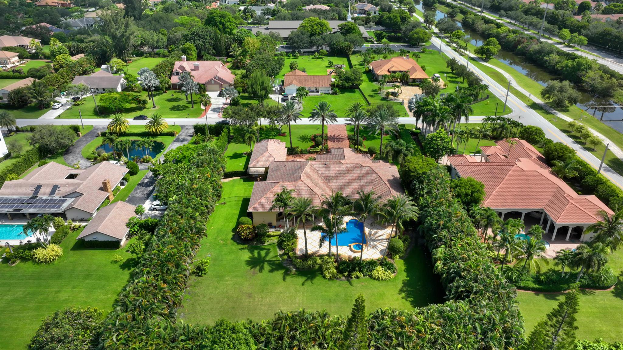 PLANTATION ACRES ESTATES - Residential