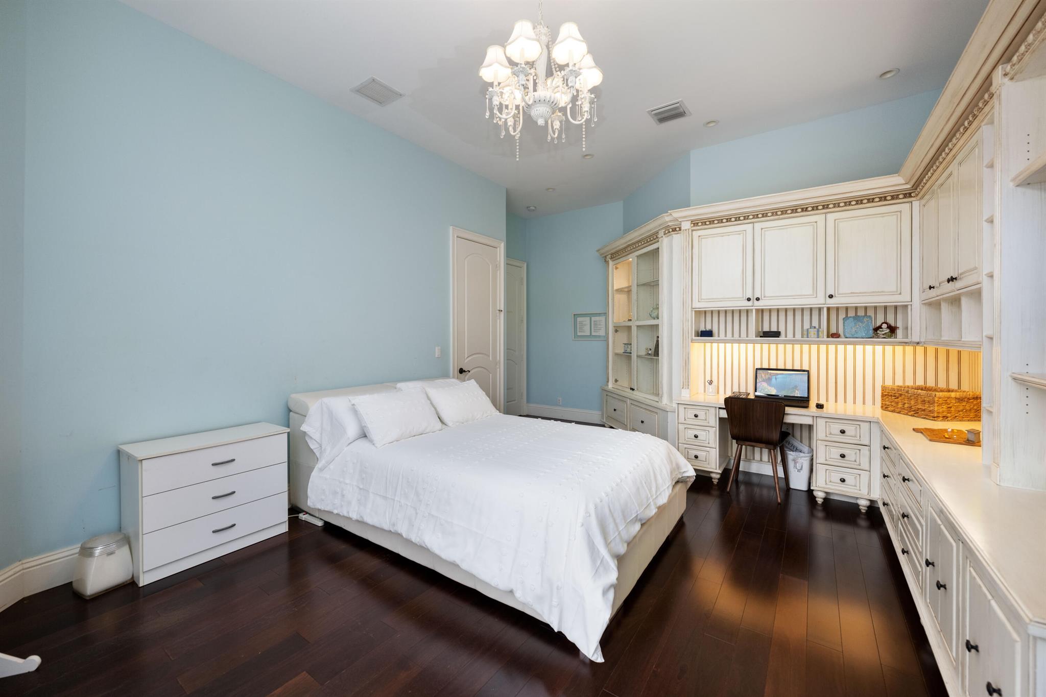 PLANTATION ACRES ESTATES - Residential