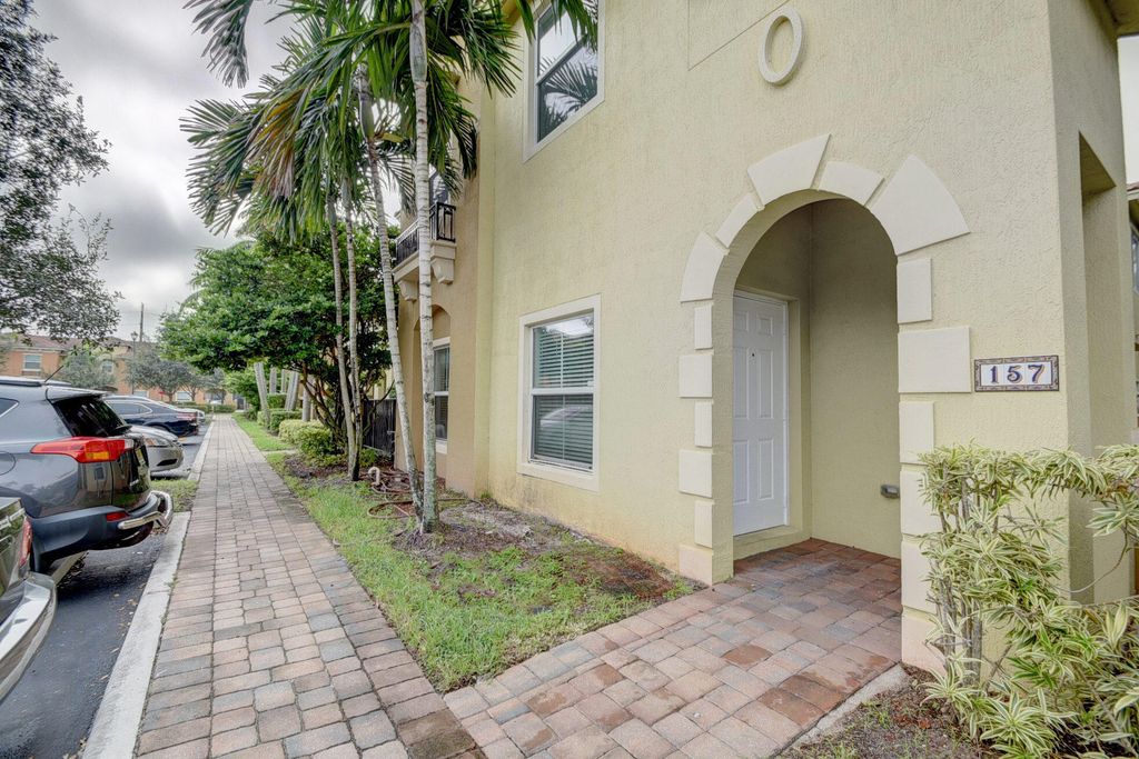 Photo of 157 Monterey Bay Drive, Boynton Beach, FL 33426 (MLS # R10997959)