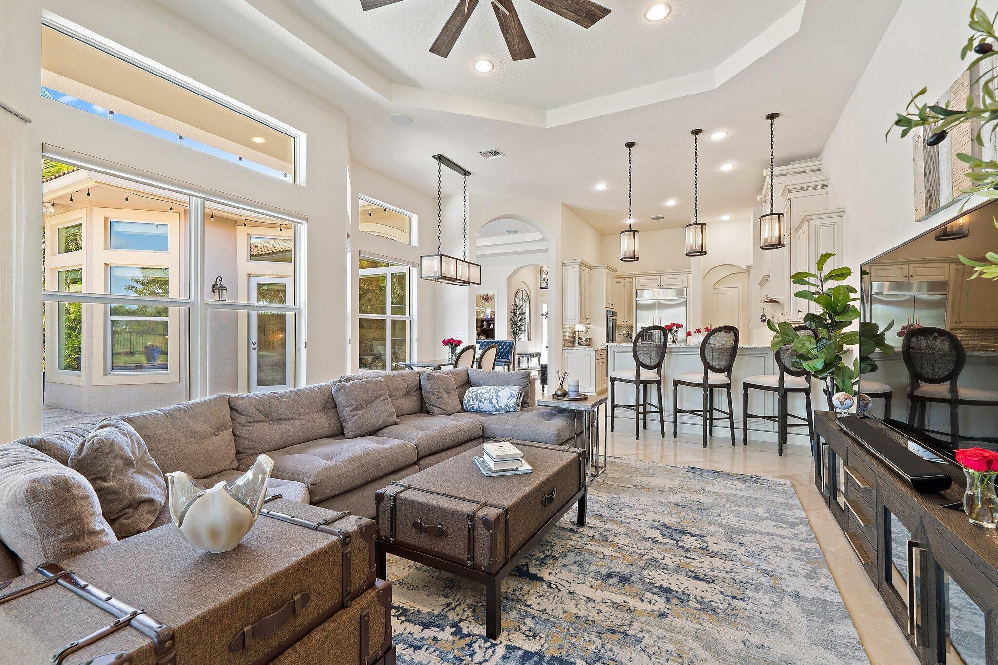 JUPITER COUNTRY CLUB - Residential