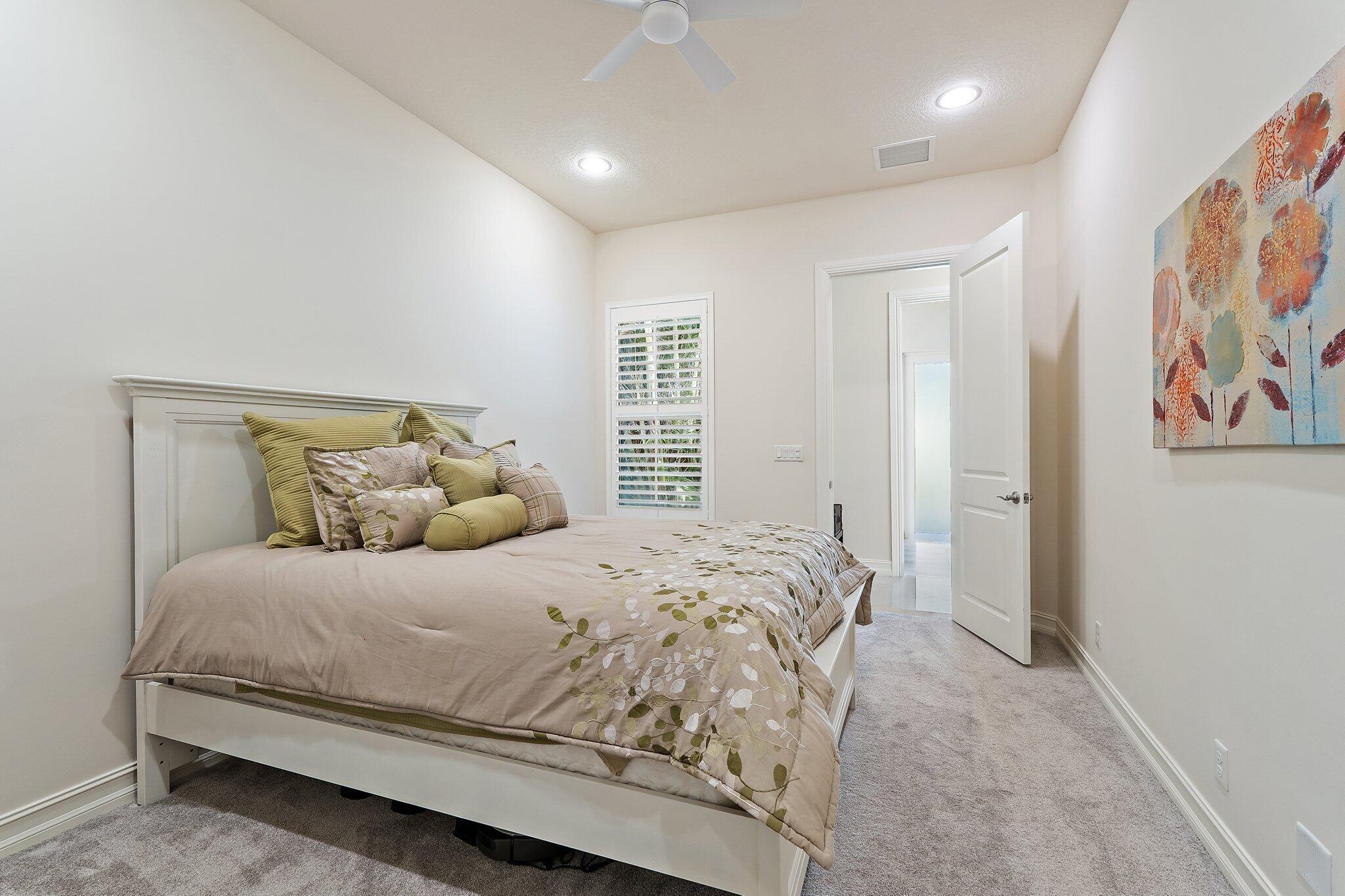 JUPITER COUNTRY CLUB - Residential