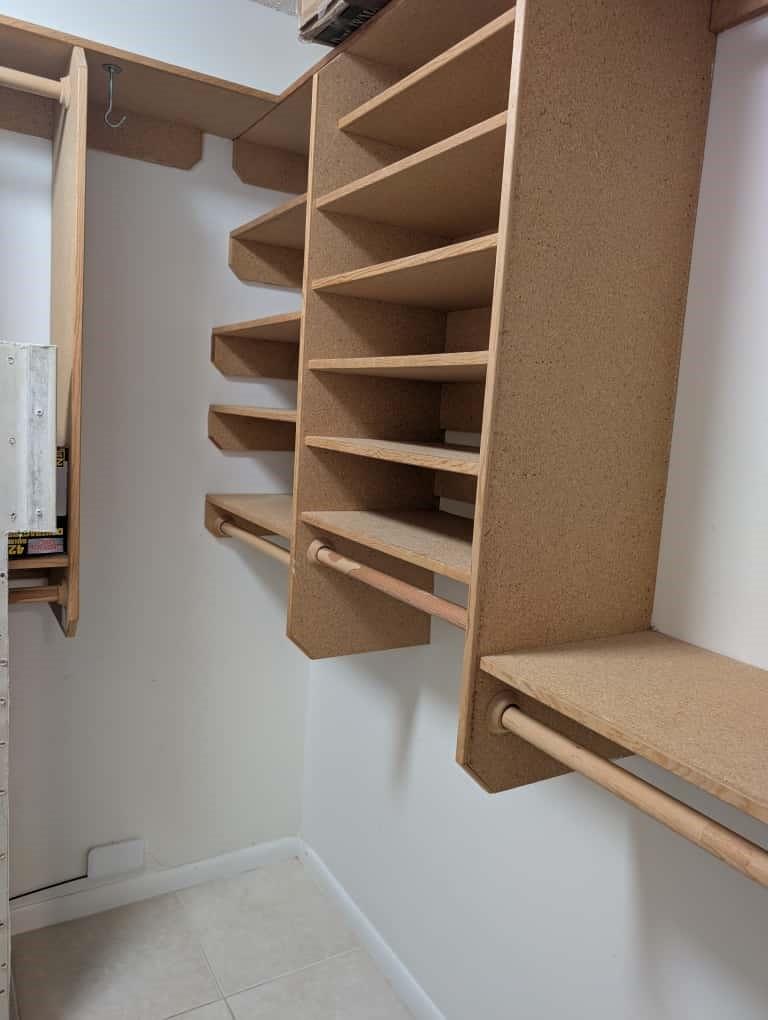 WHITEHALL CONDOMINIUM - Residential