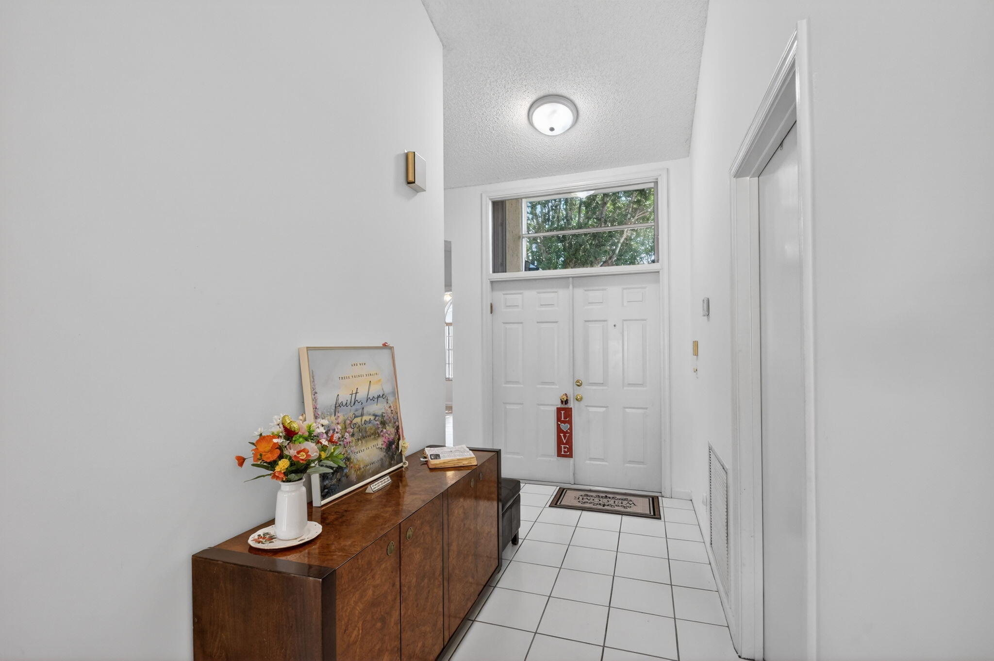 LAWRENCE GROVE 1 REPL - Residential