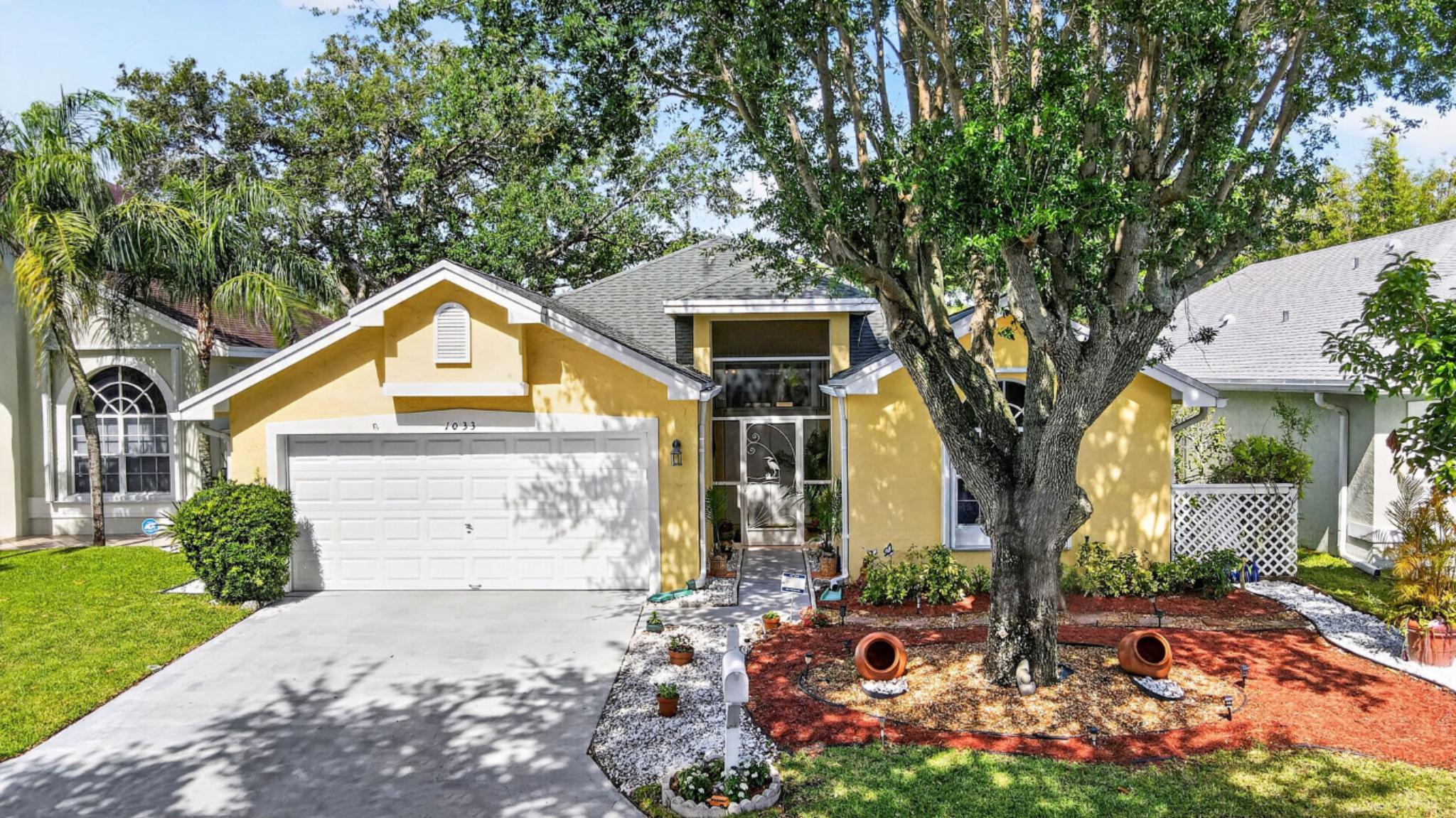 LAWRENCE GROVE 1 REPL - Residential