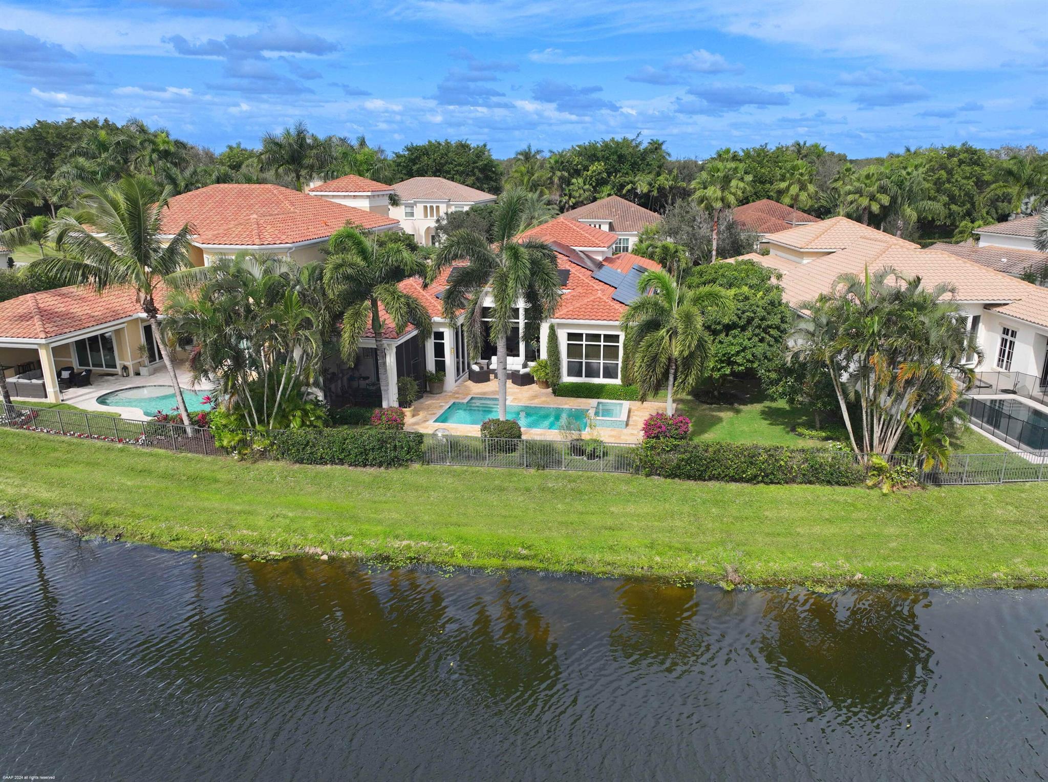 HUNTERS CHASE OF PALM BEA - Residential