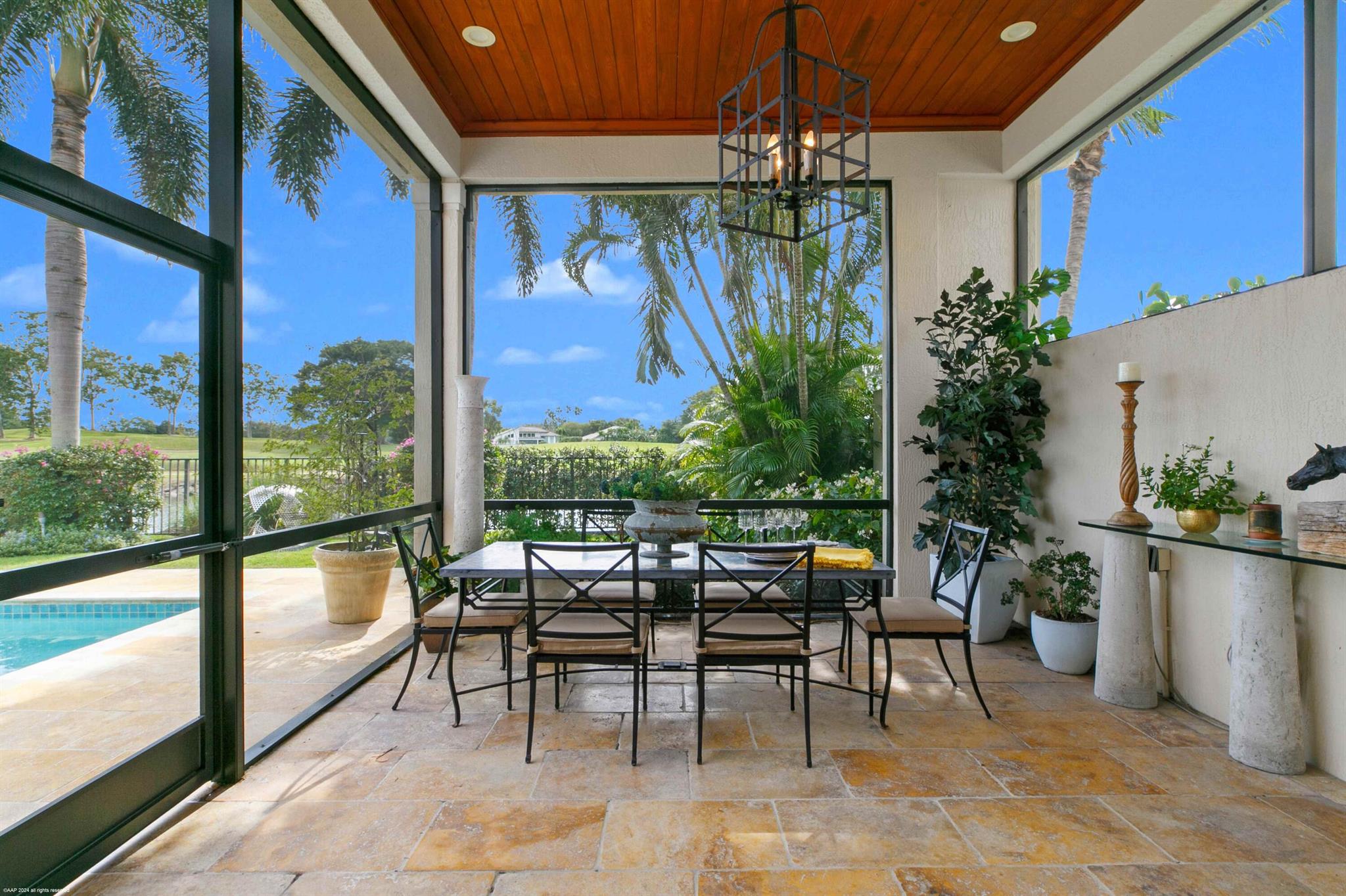 HUNTERS CHASE OF PALM BEA - Residential