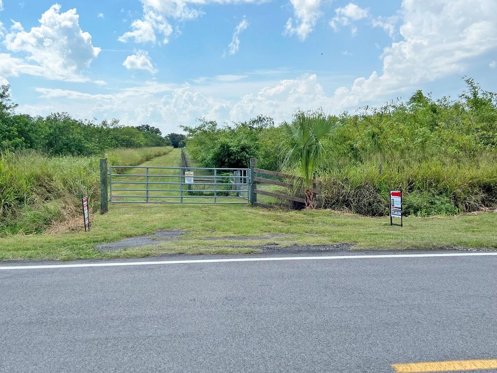 Photo of 1375 S Header Canal Road, Fort Pierce, FL 34945 (MLS # R10918787)