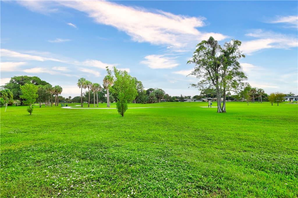 Mainlands Of Tamarac Lake - Residential