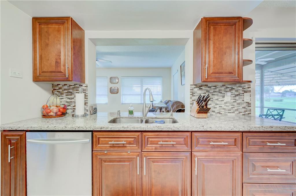 Mainlands Of Tamarac Lake - Residential