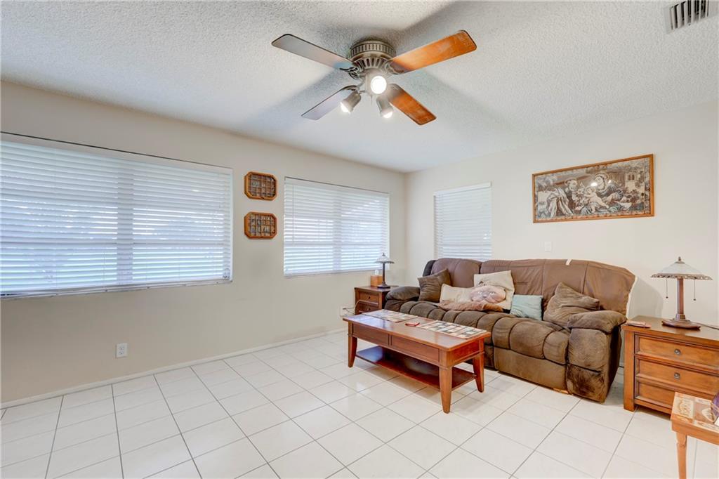 Mainlands Of Tamarac Lake - Residential