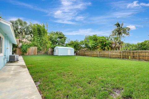 A home in Lake Worth