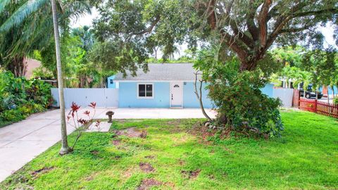 A home in Lake Worth