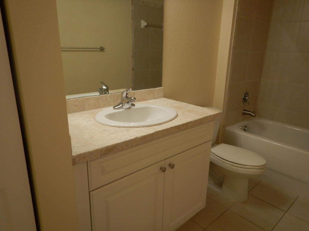 GREEN CAY VILLAGE CONDO - Residential