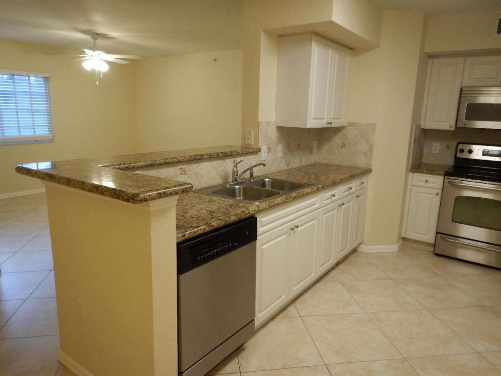 GREEN CAY VILLAGE CONDO - Residential