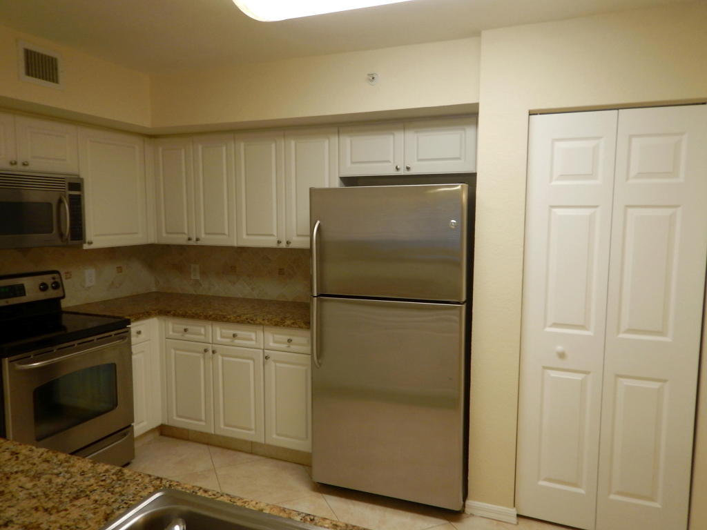 GREEN CAY VILLAGE CONDO - Residential