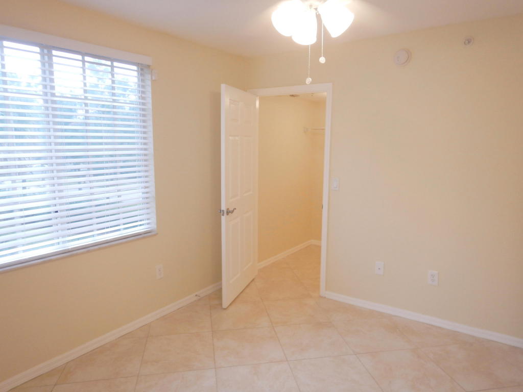 GREEN CAY VILLAGE CONDO - Residential