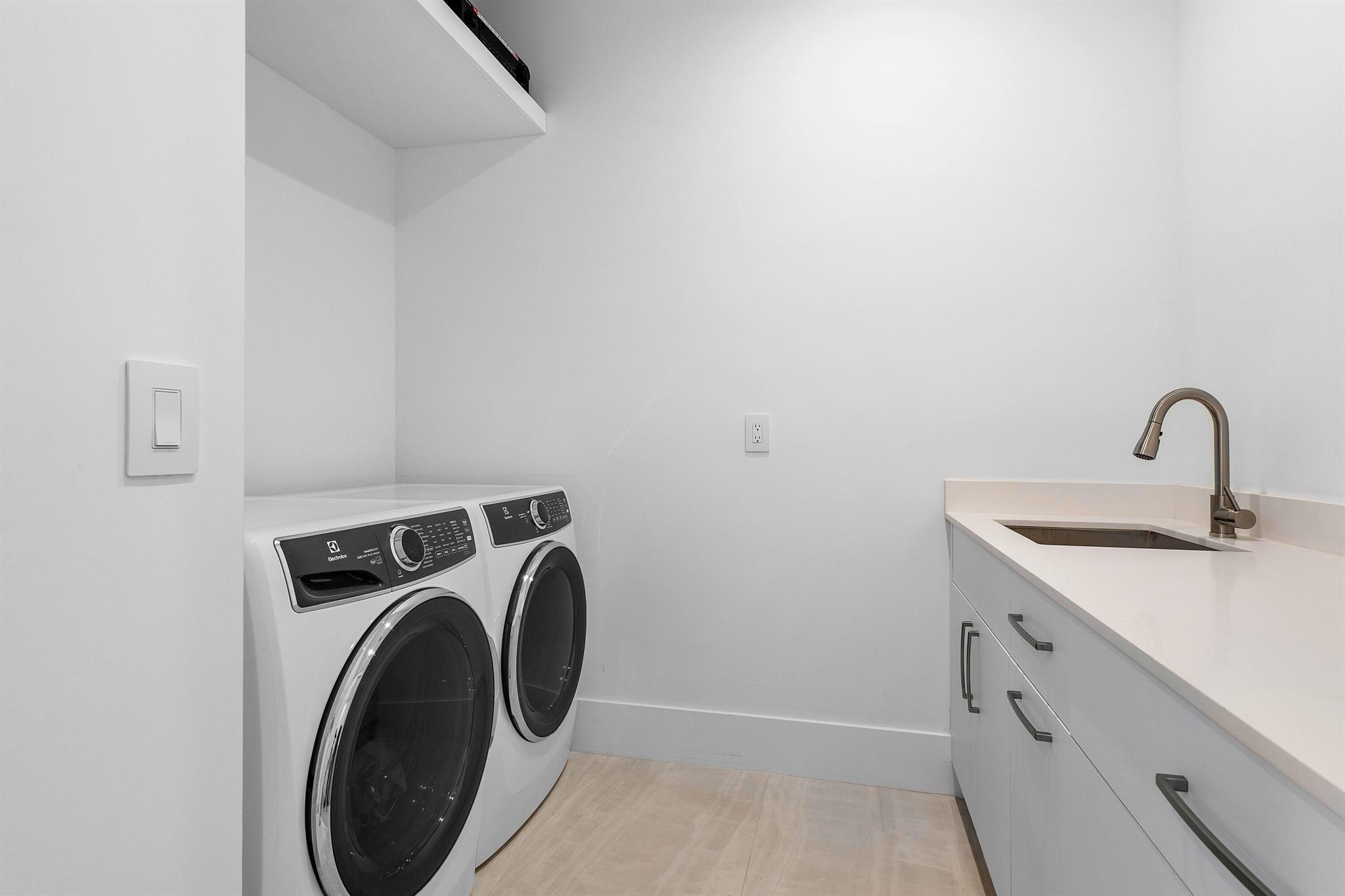 BOCA HARBOUR 4TH SEC - Residential