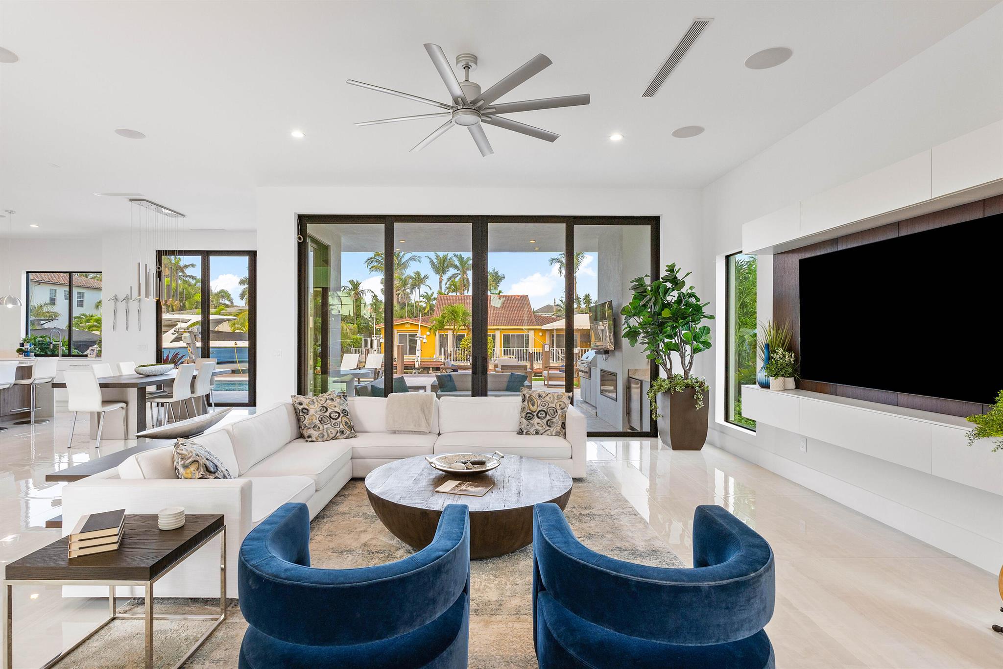 BOCA HARBOUR 4TH SEC - Residential