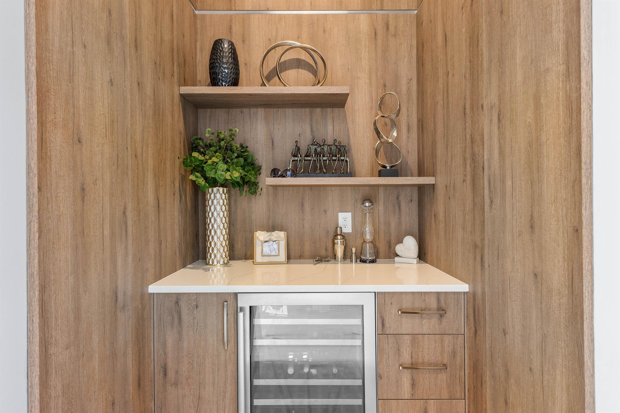 BOCA HARBOUR 4TH SEC - Residential