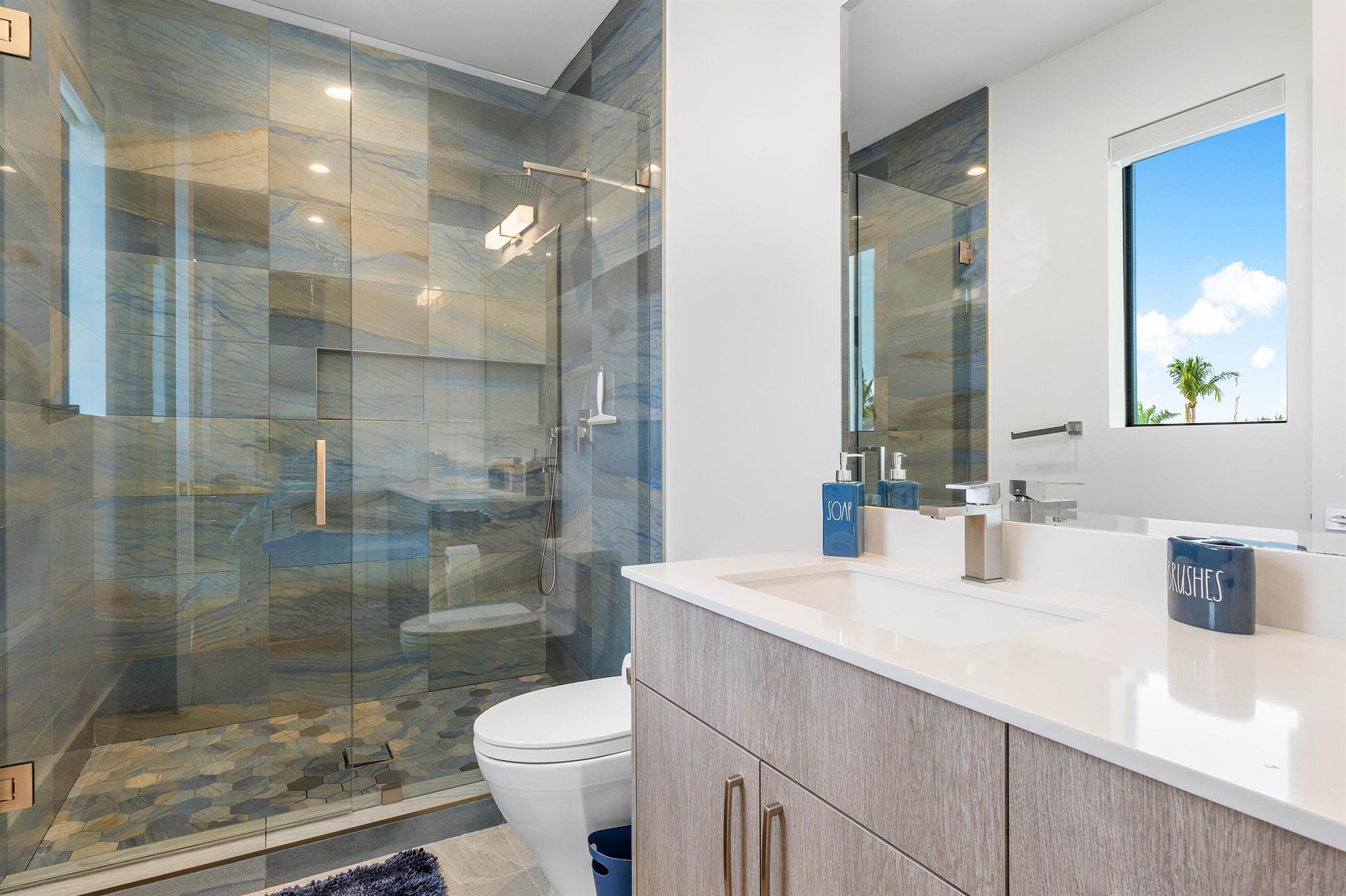 BOCA HARBOUR 4TH SEC - Residential