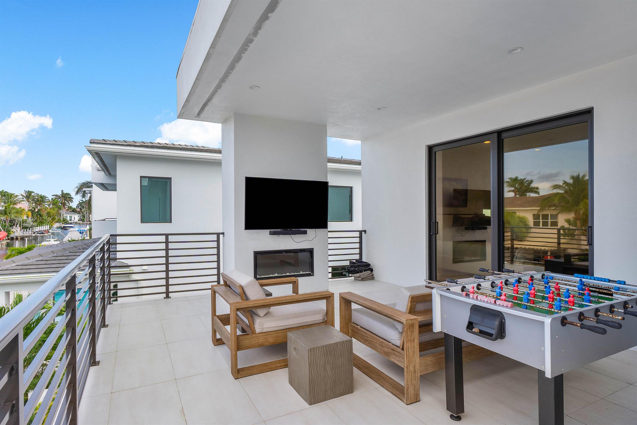 BOCA HARBOUR 4TH SEC - Residential