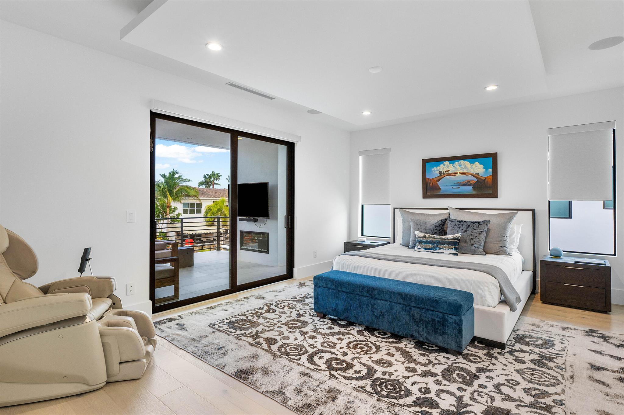 BOCA HARBOUR 4TH SEC - Residential