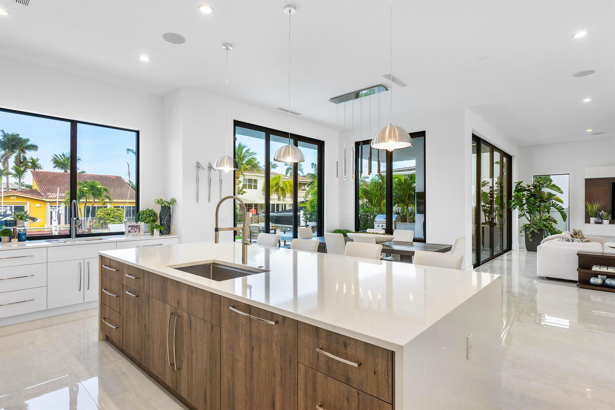 BOCA HARBOUR 4TH SEC - Residential