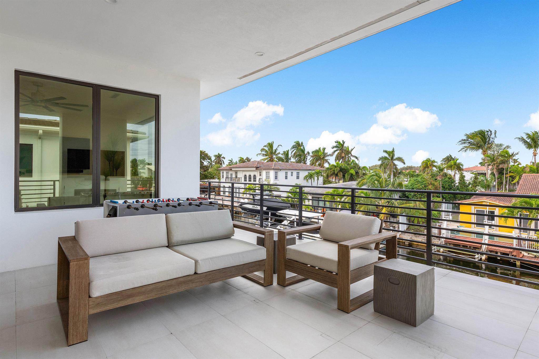 BOCA HARBOUR 4TH SEC - Residential