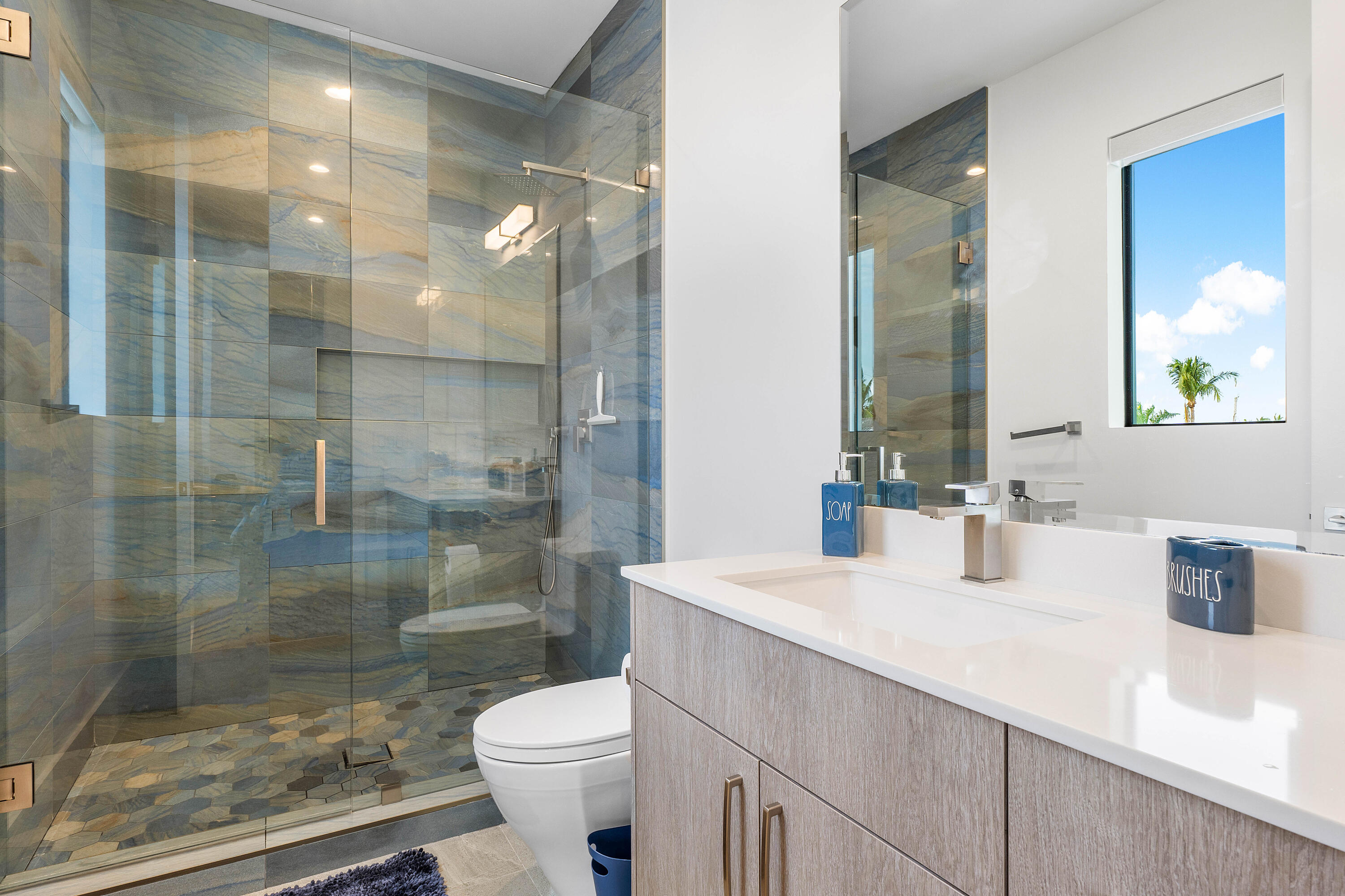 BOCA HARBOUR 4TH SEC - Residential