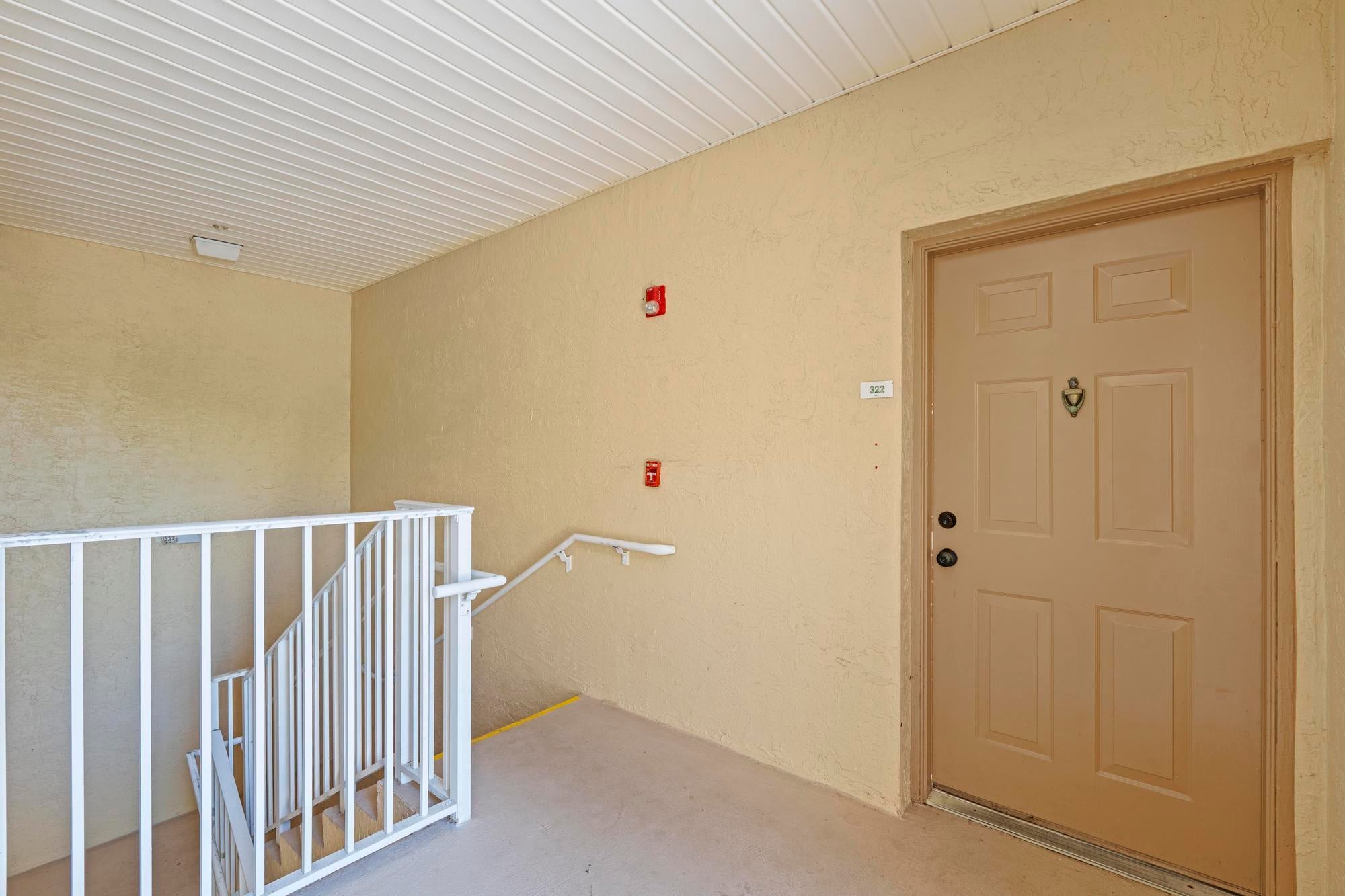 Properties 2060 GREENVIEW SHORES Boulevard 322