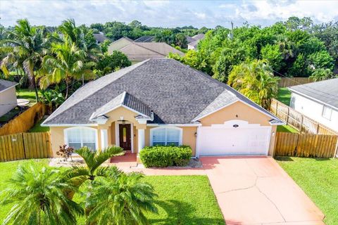 A home in Port St Lucie