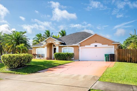 A home in Port St Lucie