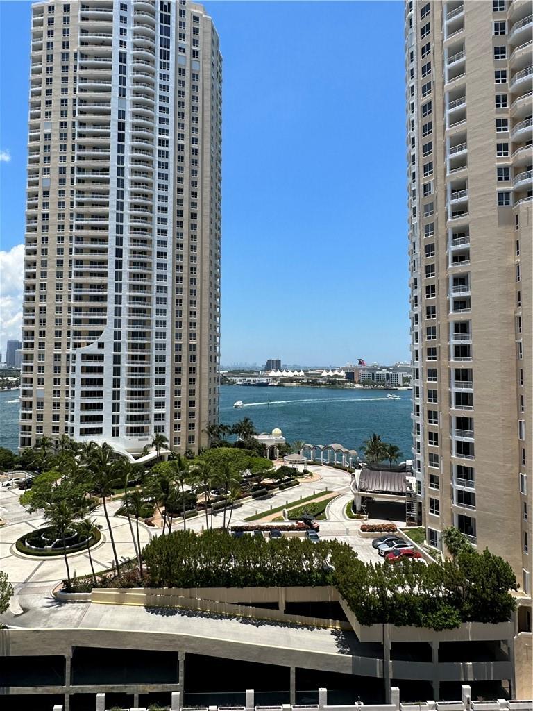 BRICKELL KEY II CONDO - Residential Lease