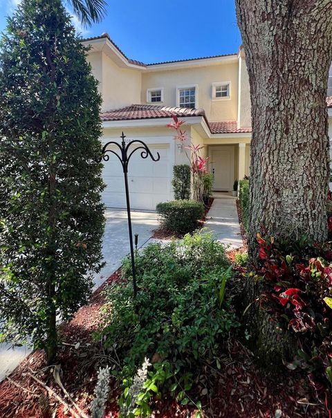 9082 Tremezzo Lane Boynton Beach FL 33472