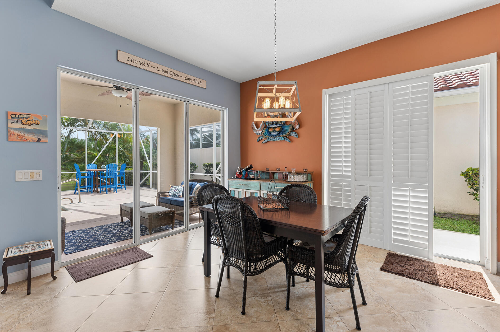 RIVERWALK - Residential
