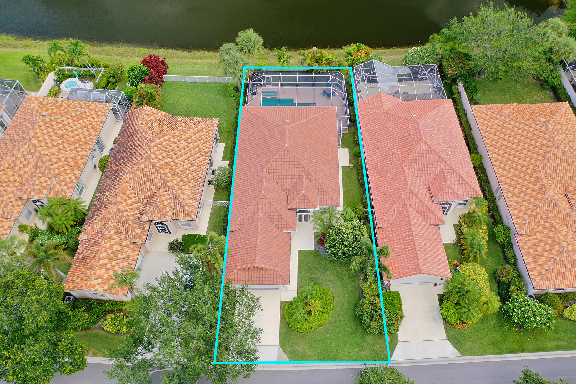 RIVERWALK - Residential