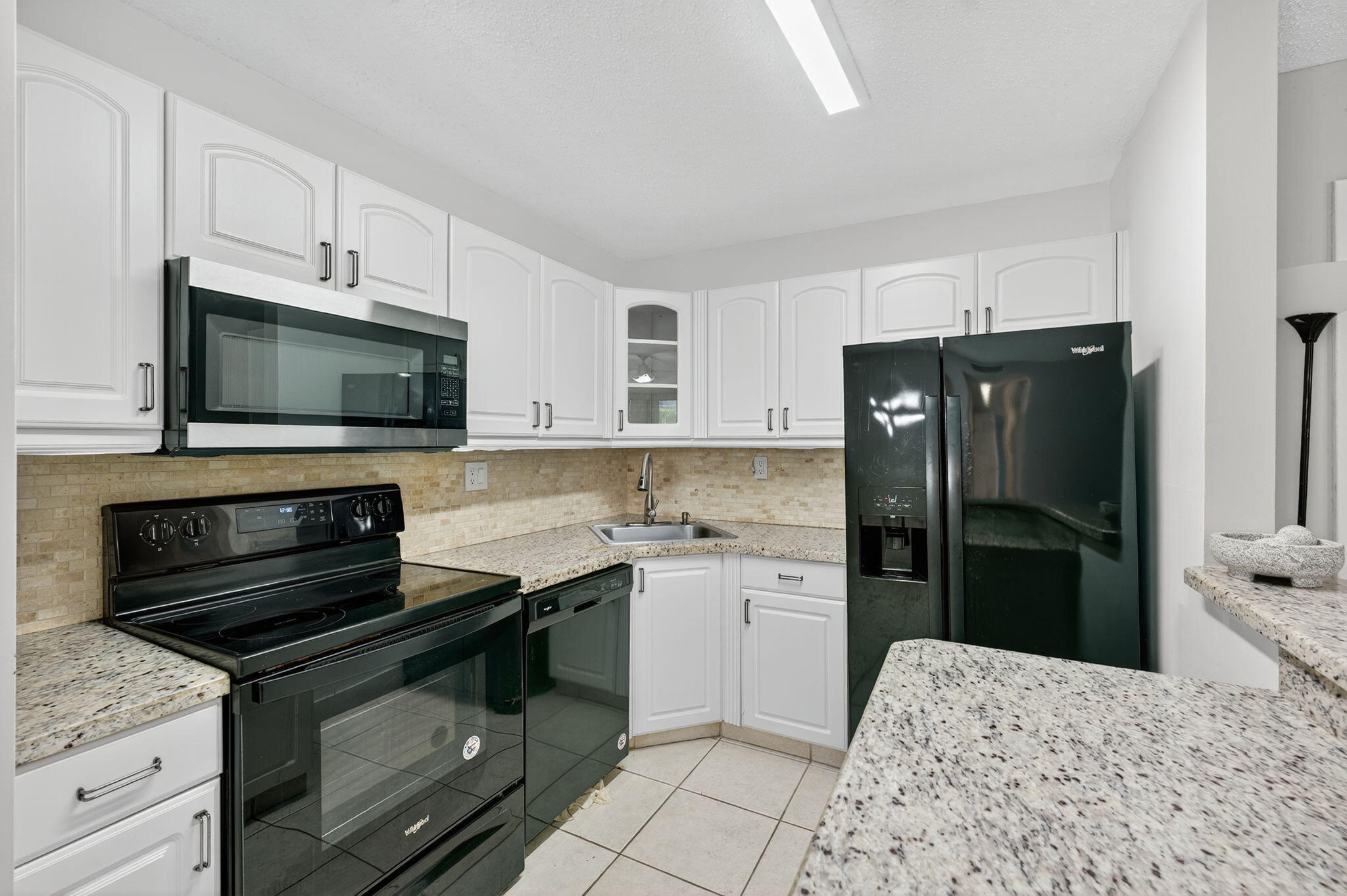 TAMARAC GARDENS CONDOMINIUM NO 9 - Residential