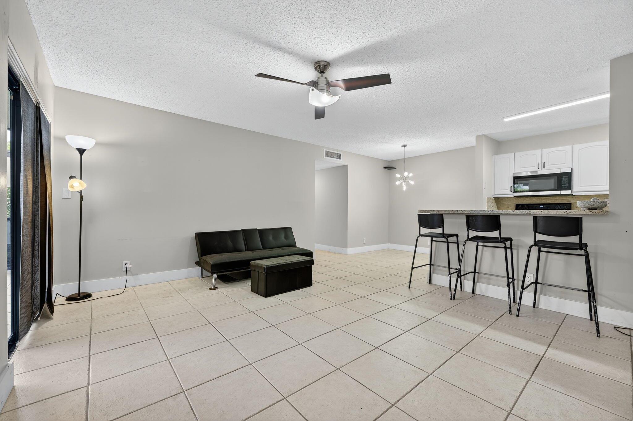 TAMARAC GARDENS CONDOMINI - Residential