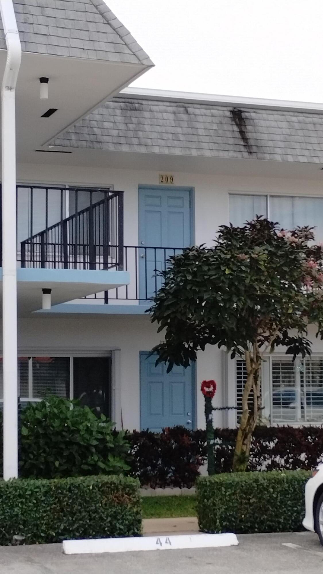 MURRY HILLS APT BLDG CONDO - Residential Lease