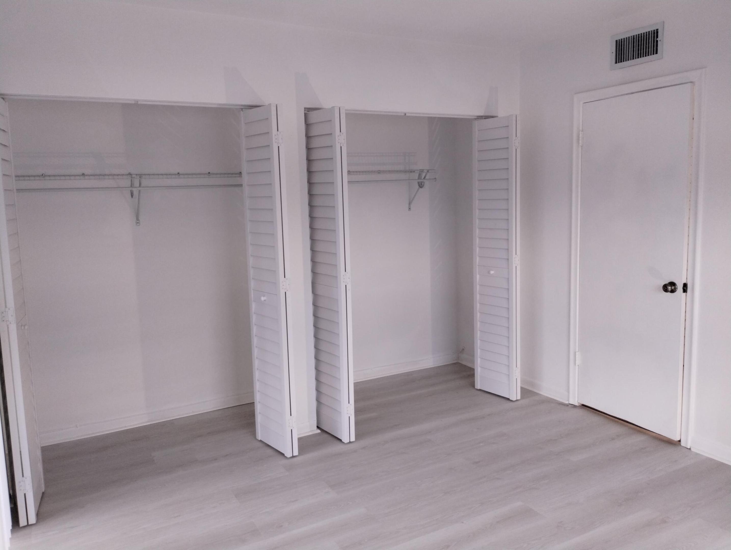 MURRY HILLS APT BLDG CONDO - Residential Lease