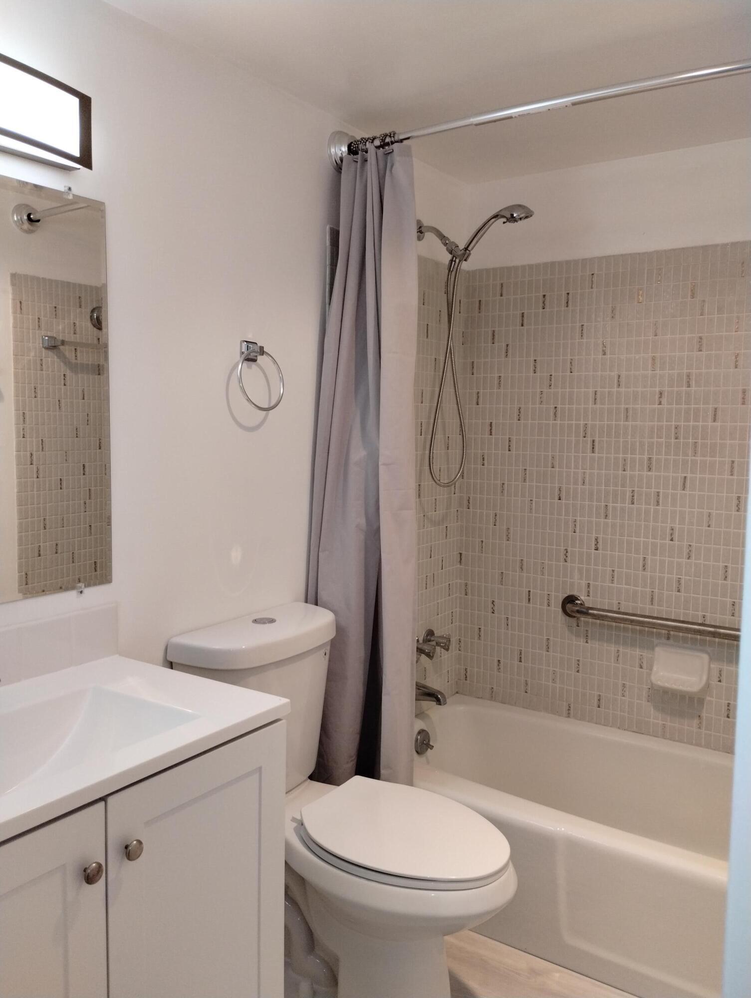 MURRY HILLS APT BLDG CONDO - Residential Lease