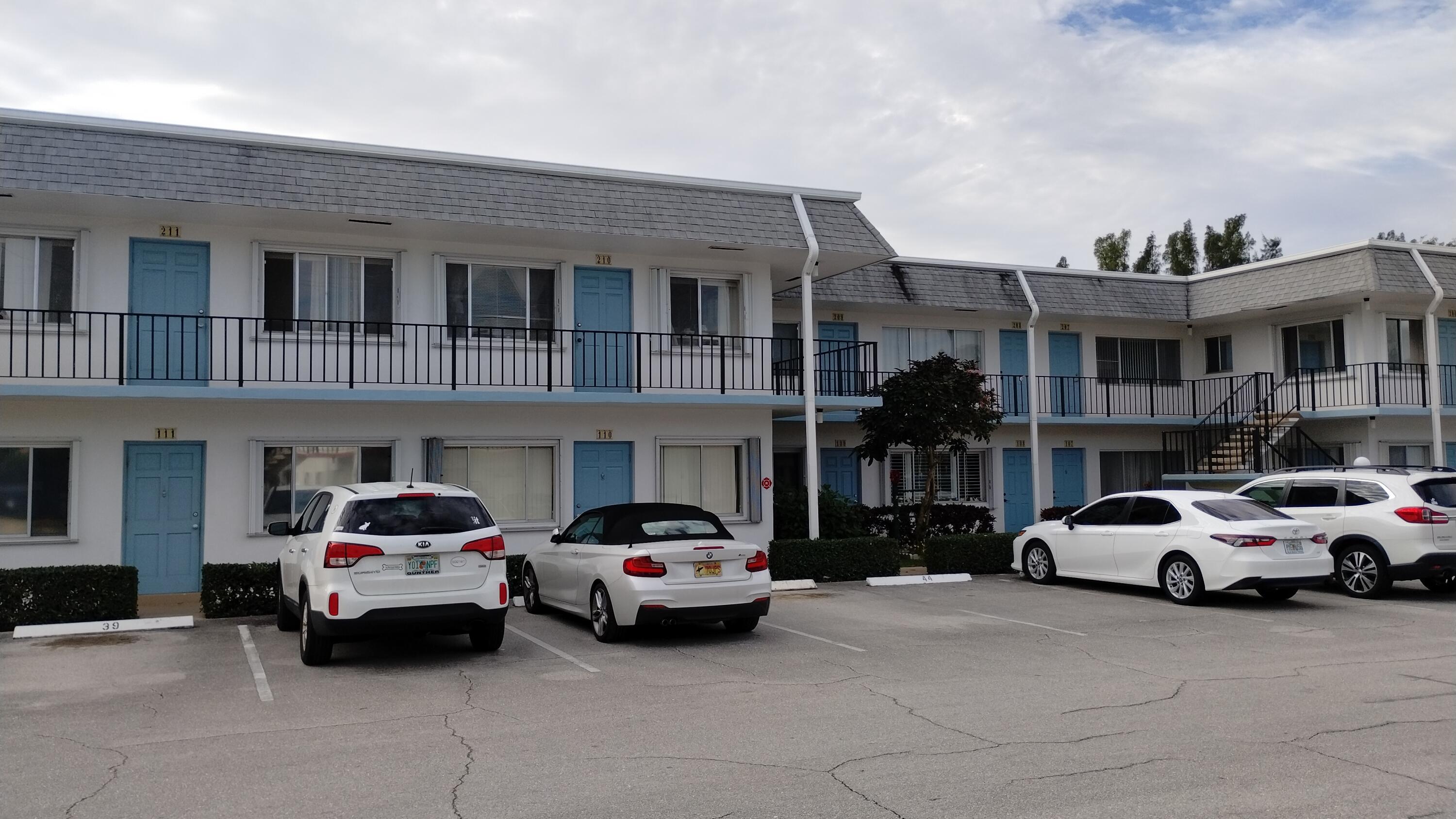 MURRY HILLS APT BLDG CONDO - Residential Lease
