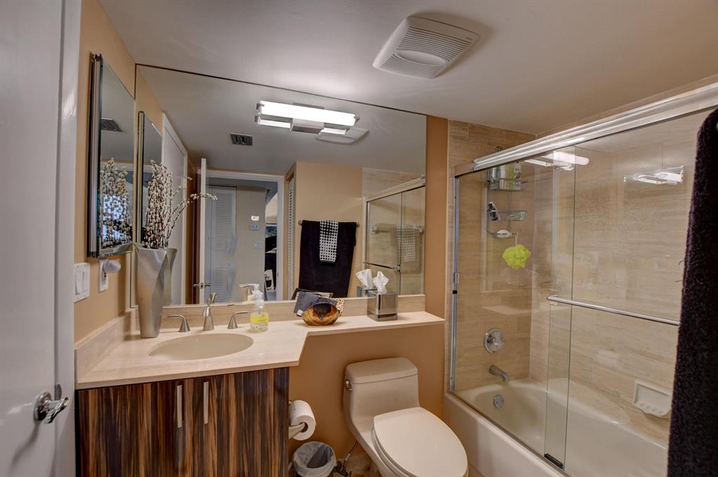 PROMENADE AT BOCA POINTE - Residential