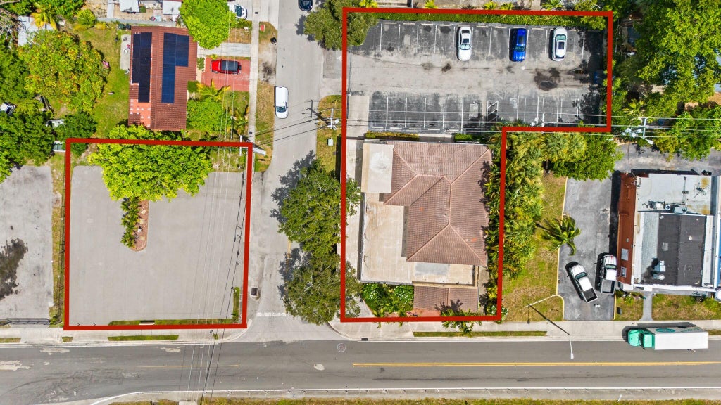 Photo of 2211 Davie Blvd, Fort Lauderdale, FL (MLS # B26082141)