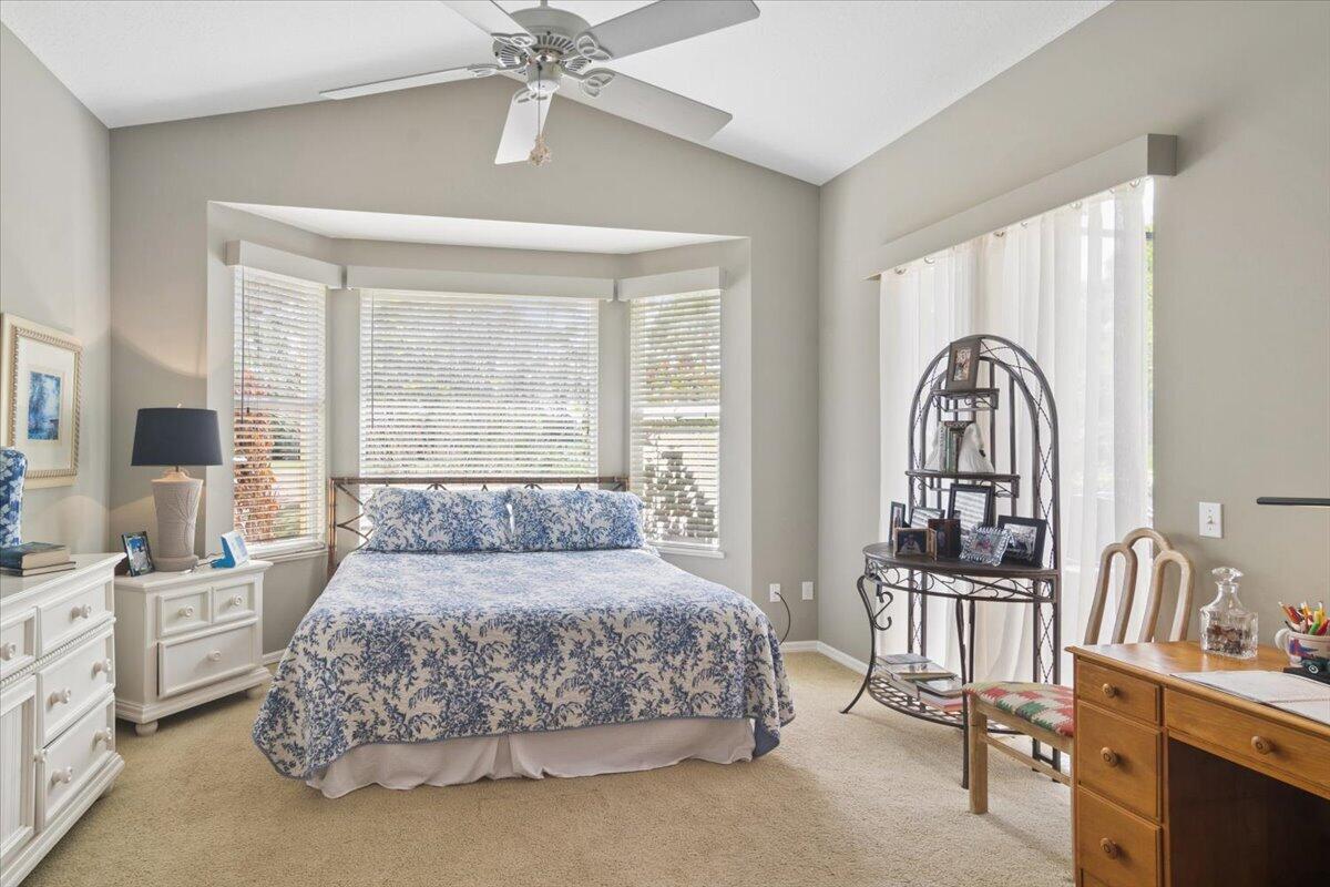 HAWKS VIEW - Residential