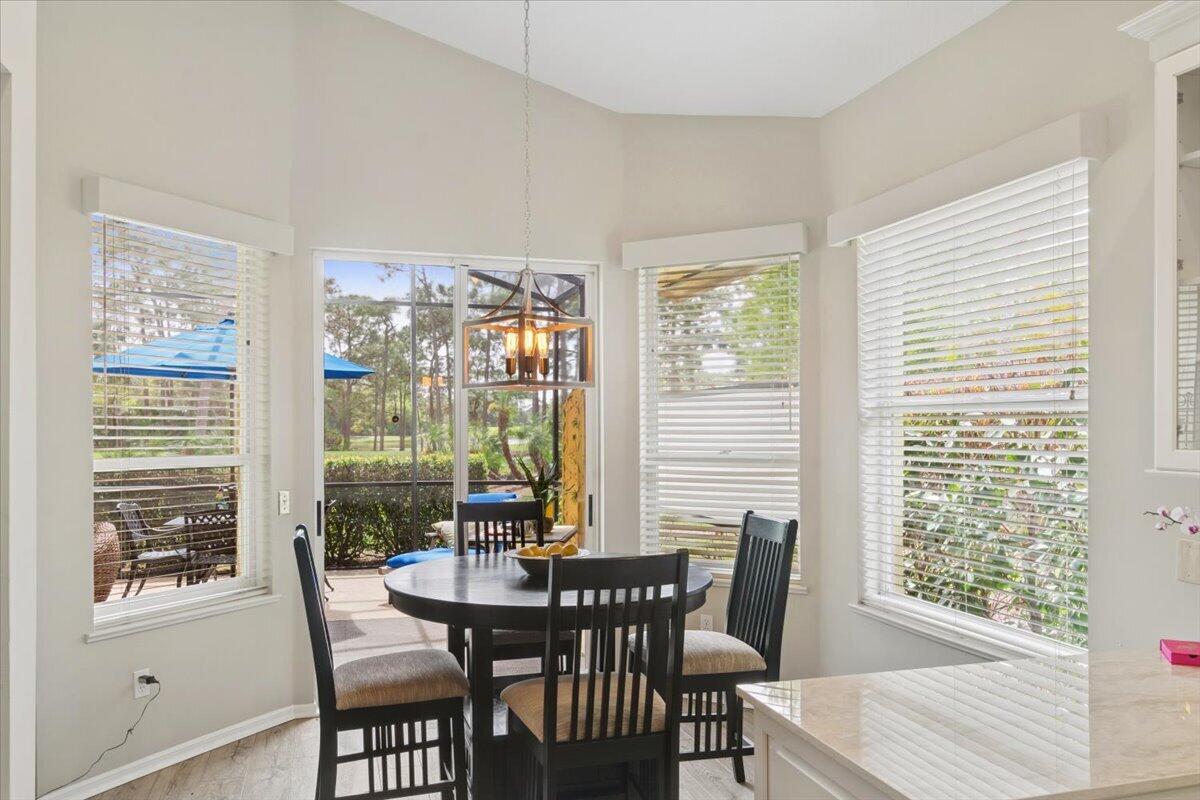 HAWKS VIEW - Residential