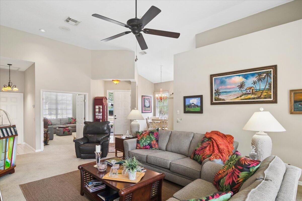 HAWKS VIEW - Residential